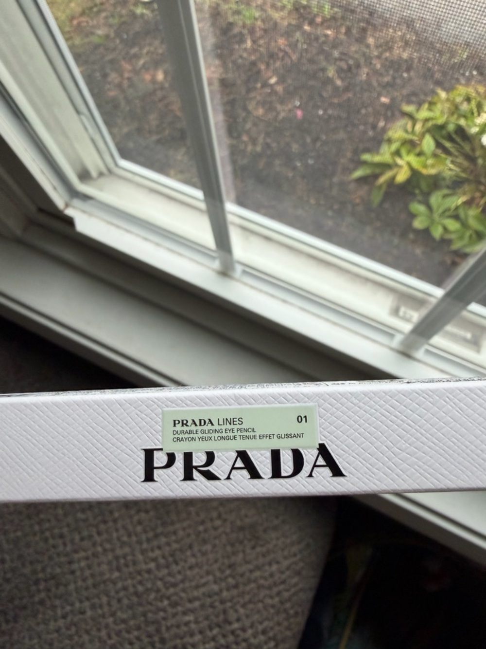 Prada eye pencil - Picture 2 of 7